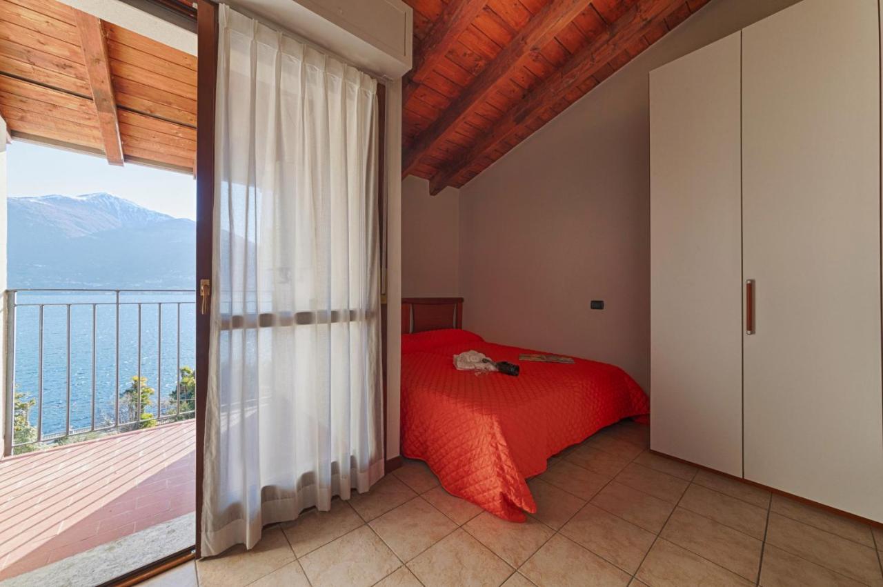 2-Bedroom Lakeview Apartment At The Lake Acquaseria Kültér fotó